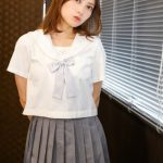 桃月なしこが夏服JKに変身！「めっちゃ可愛すぎる！！」「ドキドキしちゃう」