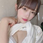 桜井もも（にゅ〜わ）、超至近で見せつける美谷間にファン悶絶！