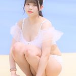 【写真特集】寺田すず（ハープスター）、フリル付きの白ワンピビキニで魅せる透明ボディ＜近代麻雀水着祭2022＞