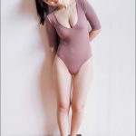 沢口愛華、グラマラスボディで魅せるリアルな生活感＜blt graph.＞