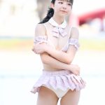 【写真 5枚】茜紬うた（スリジエ）、制服風ビキニでスカート、ひらり！＜近代麻雀水着祭2022＞