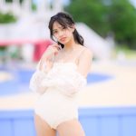 【写真特集 14枚】田村メリジェイセル、純白ビキニ衣装で魅せるスレンダー美ボディに釘付け！＜近代麻雀水着祭2022＞