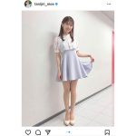 谷尻萌、膝上ミニスカートから美脚＆ヘアメイク披露！