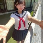 #よーよーよー・姫野ひなの、思わず見ちゃう可愛すぎるセーラー服ショットに反響ぞくぞく！