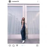 谷まりあ、ノースリのオールブラックコーデで脇チラショットに反響の声！