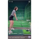 藤澤響花、タイトな超ミニスカゴルフウェアで抜群ヒップラインを披露！