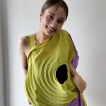 谷まりあ、キュートなポニーテールで美背中バックショットを披露！