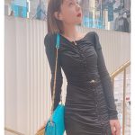 トリンドル玲奈「こんなにミニなワンピ初めて」、美スタイルの脚長美脚ショットに「足めっちゃ長っ」「生脚美脚の素晴らしさ」の声！