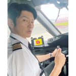 ドラマ『NICE FLIGHT!』丸山智己、機長･村井がコックピットから呼びかけ村井キャプテンが操縦する飛行機に乗りたいｗ」
