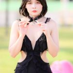 【写真特集】水那しおね、桃尻見せつける黒レースの水着コスチューム披露！＜近代麻雀水着祭2022＞