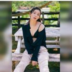 足立梨花、可愛いビキニとセクシーなランジェリー姿にファンどぎまぎ！