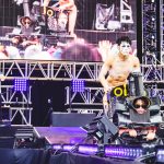 【ライブレポート】ゴールデンボンバーがステージ上で殴り合い？3年振りでも体を張った笑いを追求＜氣志團万博2022 ～房総魂～＞