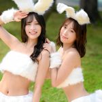 【じゅりえり】可愛すぎる双子・神谷じゅりな＆神谷えりさ、息ぴったりの双子が白ウサギコスを披露＜近代麻雀水着祭2022＞