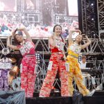 【ライブレポート】ももいろクローバーZ（ももクロ）がおでこ全開のずぶ濡れライブを初体験！曲を忘れるハプニングも？＜氣志團万博2022 ～房総魂～＞