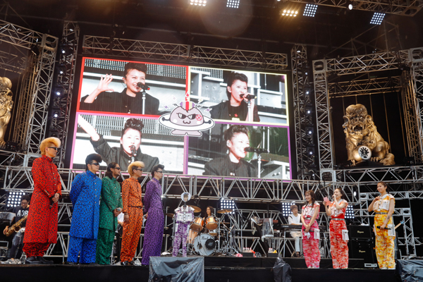 【ライブレポート】ももいろクローバーZ（ももクロ）がおでこ全開のずぶ濡れライブを初体験！曲を忘れるハプニングも？＜氣志團万博2022 ～房総魂～＞