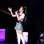 現役女子大生歌手・田中あいみ、セクシーなミニスカ衣装で初コンサート！