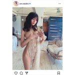 似鳥沙也加、レースの布一枚で魅せる裸身ショットを公開