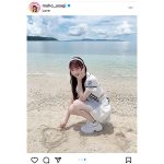 AKB48・大盛真歩、砂浜にハートを描いた青春ショットに「好き！」の声殺到！