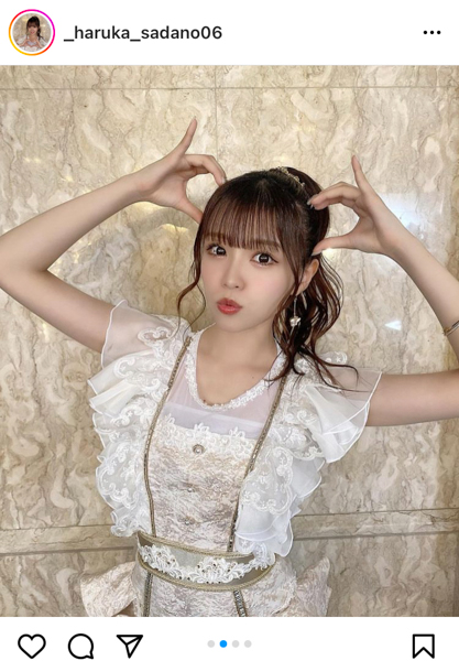 NMB48・貞野遥香、脚線美で魅了する『好きだ虫』衣装オフショット公開