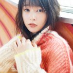 桜井日奈子、『レトロ旅』をテーマに伊東の街をぶらり。友達目線・彼氏目線でも楽しめるカレンダーブック発売