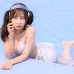 【写真特集】小那海あや、ツインテールをなびかせ透明美バストをお届け＜近代麻雀水着祭2022＞