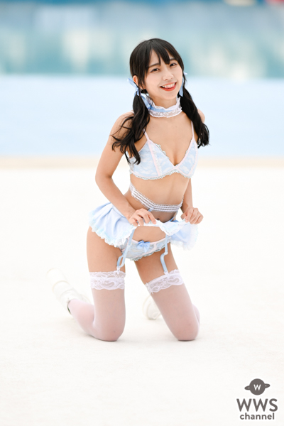 【写真特集】月野もあ（仮面女子）、黒髪ツインテールと全身のリボンがガーリーな爽やかビキニ姿で健康美ボディを届ける！＜近代麻雀水着祭2022＞