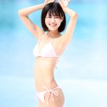 【写真特集】土光瑠璃子（FES☆TIVE）、淡いピンクビキニでヘルシーな美脚披露！＜近代麻雀水着祭2022＞