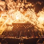 聖飢魔IIが7年振りに降臨しフェス会場を占拠！ももクロ・百田夏菜子はリスペクトを込めて花道で三点倒立？＜氣志團万博2022 ～房総魂～＞