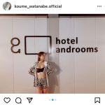 元スパガ・渡邉幸愛、サウナで「ととのう」水着姿で脚線美披露