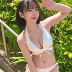 シンデレラ宣言！・YUME、白ビキニ姿でヘルシーボディ披露！