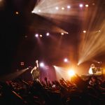 Creepy Nuts、完全招待制プレミアムライブを開催