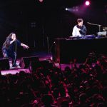 Creepy Nuts、完全招待制プレミアムライブを開催