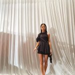 みちょぱ、「美脚大賞」受賞でミニドレスから圧巻の美脚を見せつけ！