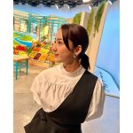 平祐奈、モノトーンコーデのオフショットを公開