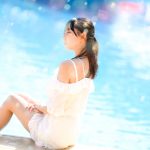 【写真特集】本間菜穂(LOVE CCiNO)、肩出しレースのワンピースから透明美脚披露!<近代麻雀水着祭2022>