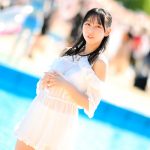 【写真特集】本間菜穂（LOVE CCiNO）、肩出しレースのワンピースから透明美脚披露！＜近代麻雀水着祭2022＞