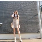 濱崎心愛、秋色コーデでスラリとした美脚披露！