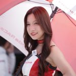 dela・今田希、「2022スーパー耐久第6戦岡山」にレースクイーンとして参戦