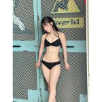 SKE48・井上瑠夏、黒ビキニで魅せるヘルシー美ボディにうっとり「美しい・・・」