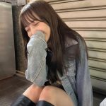 Peel the Apple・黒嵜菜々子、ロングブーツからのぞかせた脚線美に歓喜の声ぞくぞく