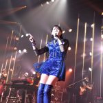 森高千里、煌びやかなミニスカ衣装でデビュー35周年ライブに出演
