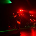 森高千里、煌びやかなミニスカ衣装でデビュー35周年ライブに出演