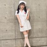 SKE48・岡本彩夏、ミニ丈ナース服から太ももチラリ「注射されたかった」の声も