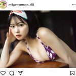 HKT48・田中美久、ちょっとレトロなバンダナ巻いたビキニショットを披露