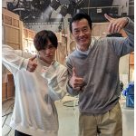 【親愛なる僕へ殺意をこめて】山田涼介＆遠藤憲一、テンション高めの初親子ショットに「同じポーズ」「お二人とも素敵」と歓喜の声も