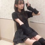 八木珠梨、超ミニ丈＆ニーハイで魅せる絶対領域コーデが「可愛い」と大絶賛！