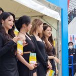 8人組グループ・fromis_9が美脚際立つ黒衣装で『KCON 2022 JAPAN』に登場！