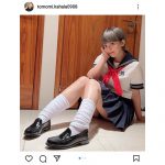 華原朋美、限界ギリギリなミニスカセーラー服にルーズソックスで絶対領域披露！