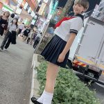 華原朋美、限界ギリギリなミニスカセーラー服にルーズソックスで絶対領域披露！