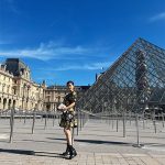 谷まりあ、ミニ丈ドレスで美脚を披露「オーラが半端ない、、、」「パリにも負けない美貌だよ」と絶賛の声！